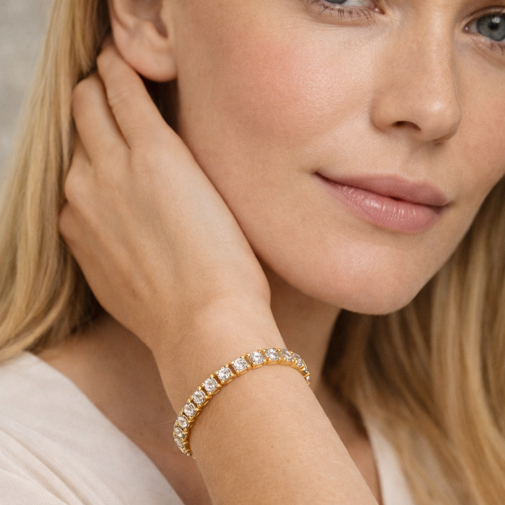 Tennisarmbånd til dame med 4 mm zirkonia – tynt og elegant krystallarmbånd til bryllup og fest