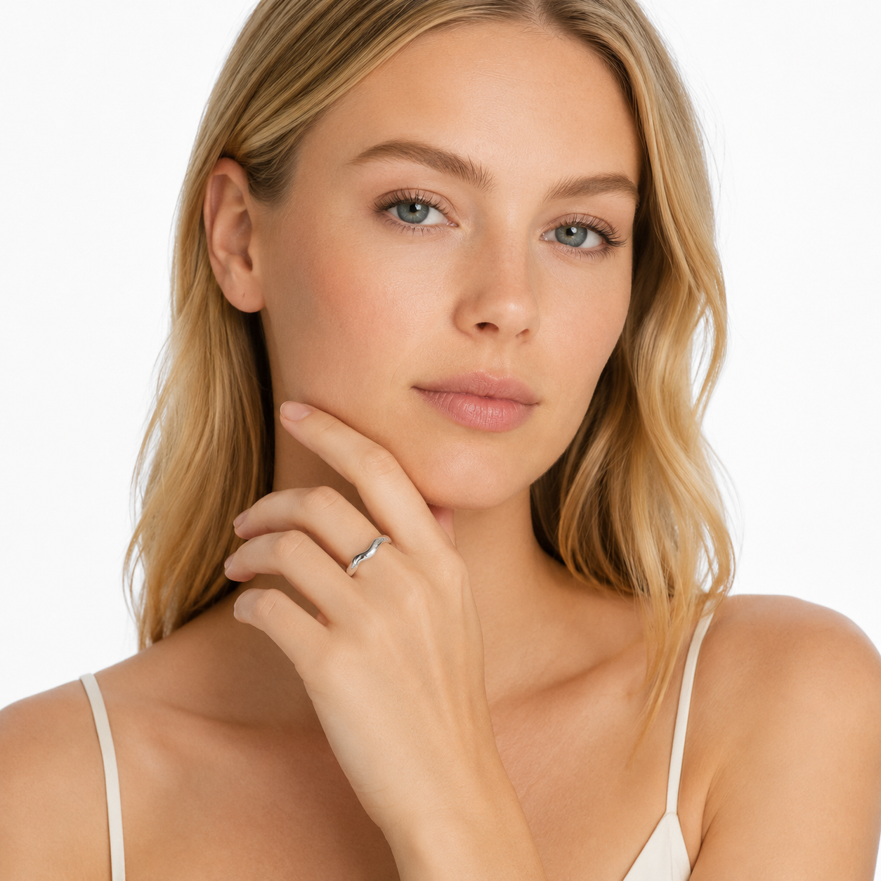 Bølget Ring i 18K Gullbelagt Rustfritt Stål | Elegant Ring til Dame