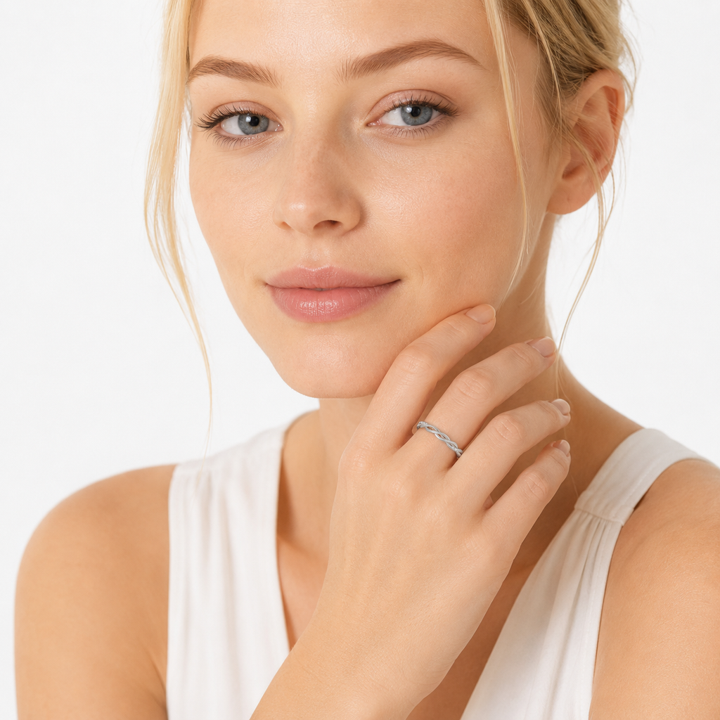 Moissanitt Eternity Ring med 14K Gullfyll – Tvunnet Design for Dame
