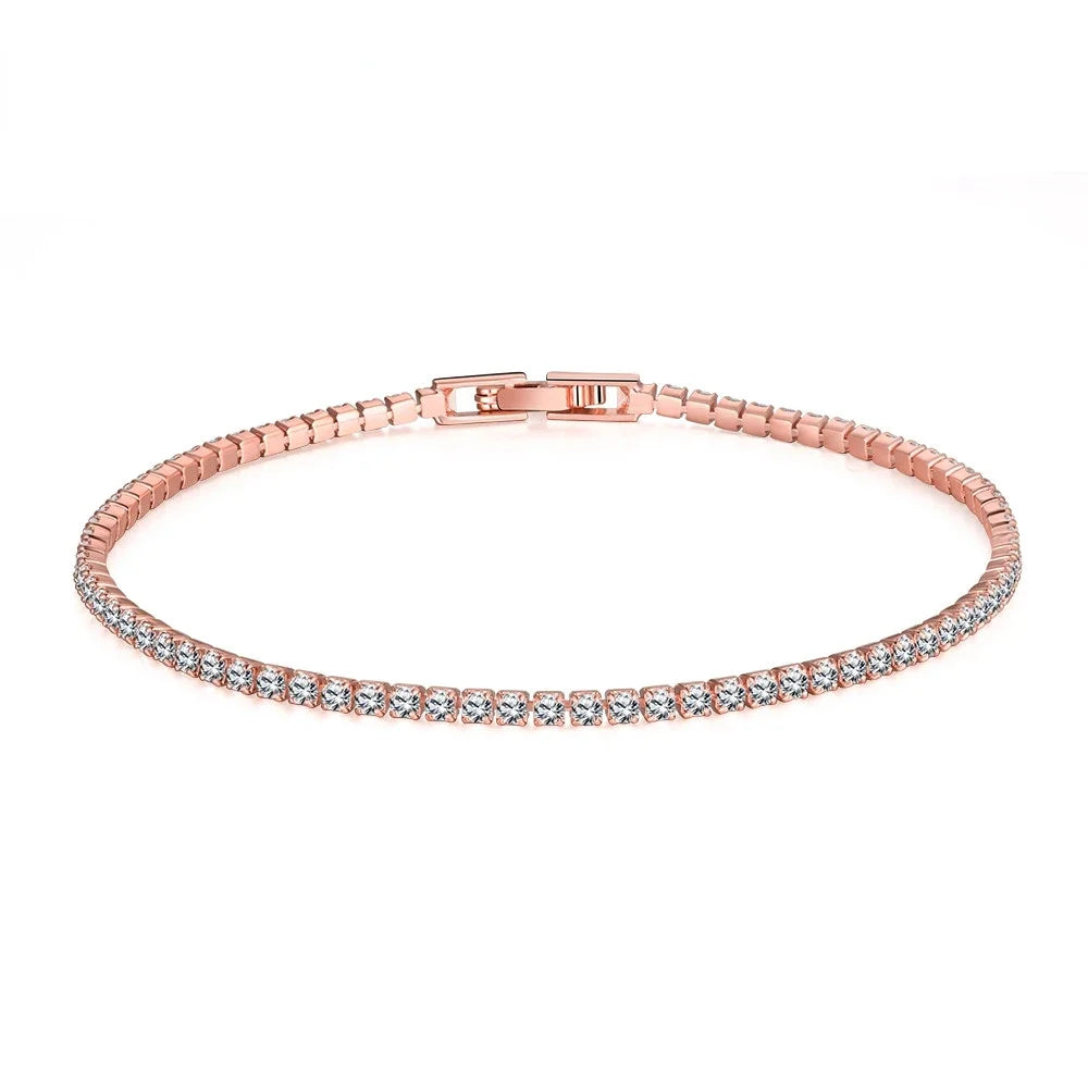 Tennisarmbånd i 925 Sterling Sølv – Elegant Armbånd med Glitrende Zirkonia