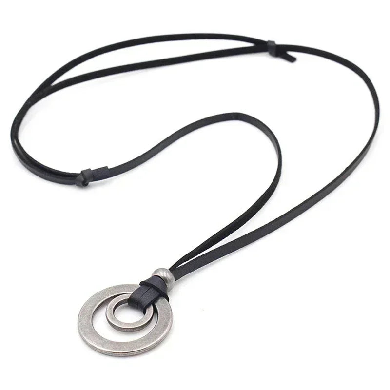 Vintage Skinnchoker med Metallringer – Trendy Halskjede for Herre