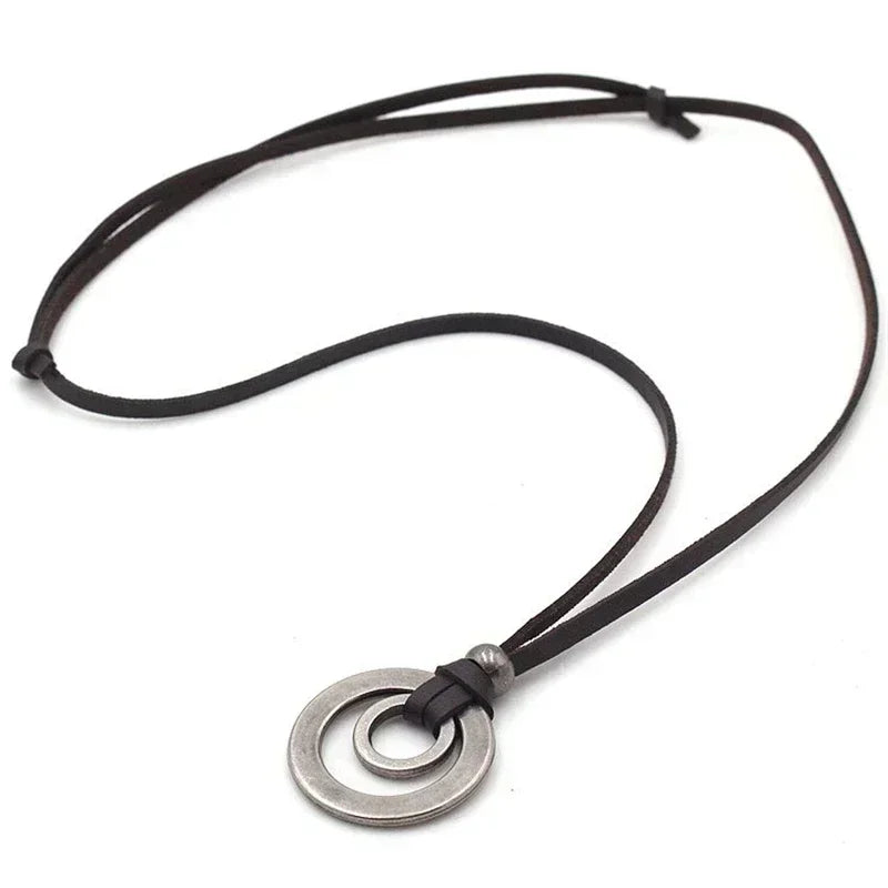 Vintage Skinnchoker med Metallringer – Trendy Halskjede for Herre