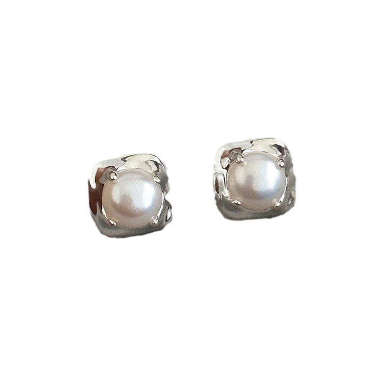 Firkantede Perleøredobber i 925 Sølv – Minimalistiske og Elegante Studs