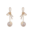 Fransk-inspirerte sløyfeøredobber med perle – micro-inlaid rhinestones, elegante hengende øredobber