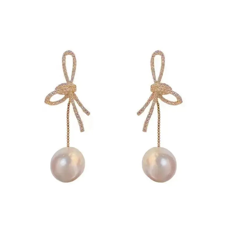 Fransk-inspirerte sløyfeøredobber med perle – micro-inlaid rhinestones, elegante hengende øredobber
