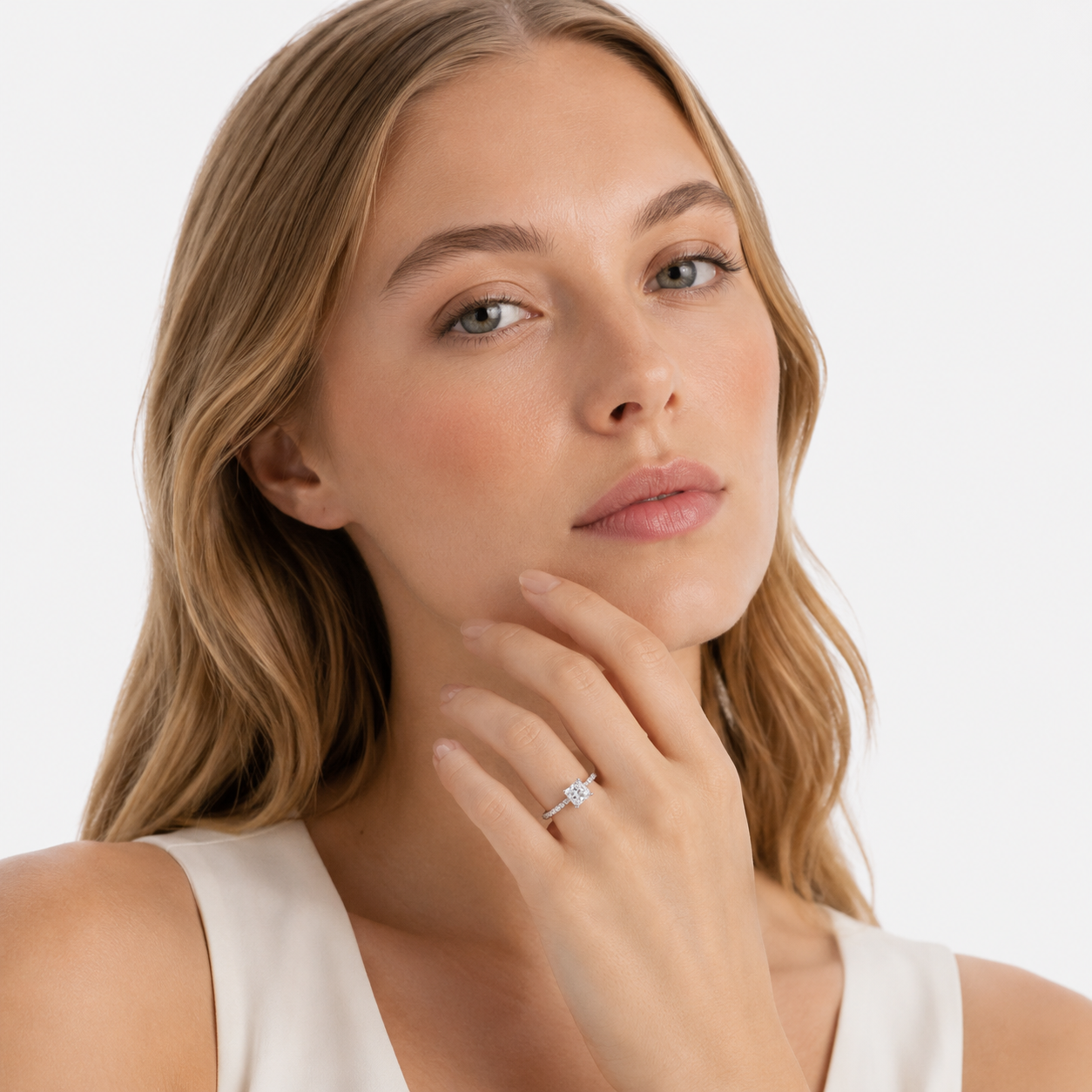 Firkantet Moissanitt Ring i 925 Sterling Sølv – Elegant Solitaire Ring til Dame
