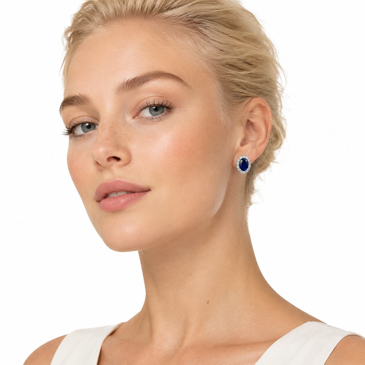 Safir Ørestikker i 925 Sterling Sølv – Elegante Blå Smykker til Dame