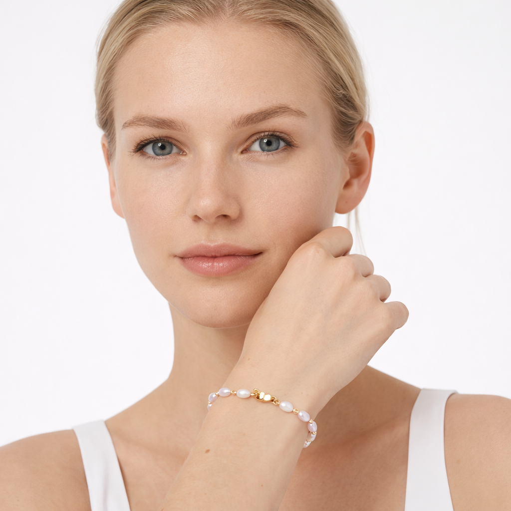 Vintage Armbånd med Perler – Justerbart Gullfarget Armbånd for Kvinner
