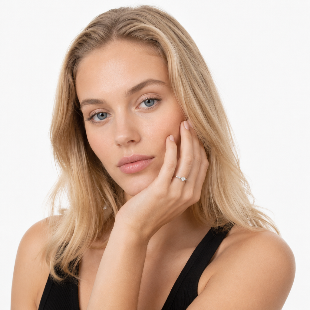 Hjerteformet Moissanitt Ring i 925 Sterling Sølv – Elegant Sølvring til Dame